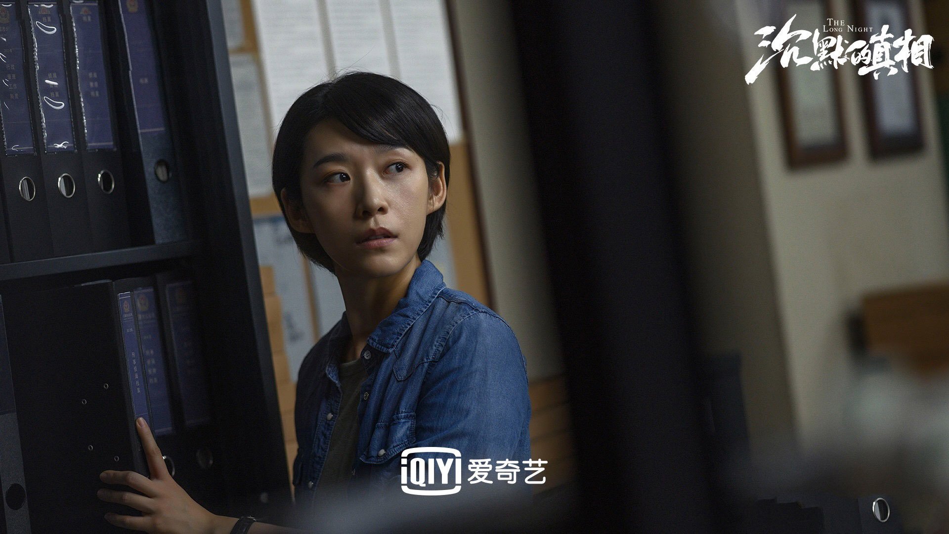 钢铁防线与枫叶之殇，当东欧铁骑撞上老兵怒火，莱万用一场封神之战定义2026之夏